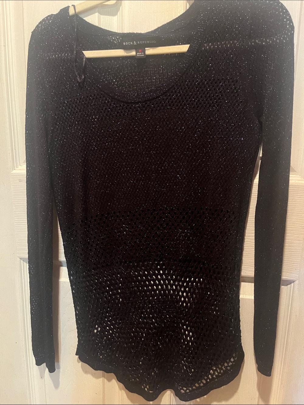 Rock & Republic Black Open-Knit Long Sleeve Sparkle Top
